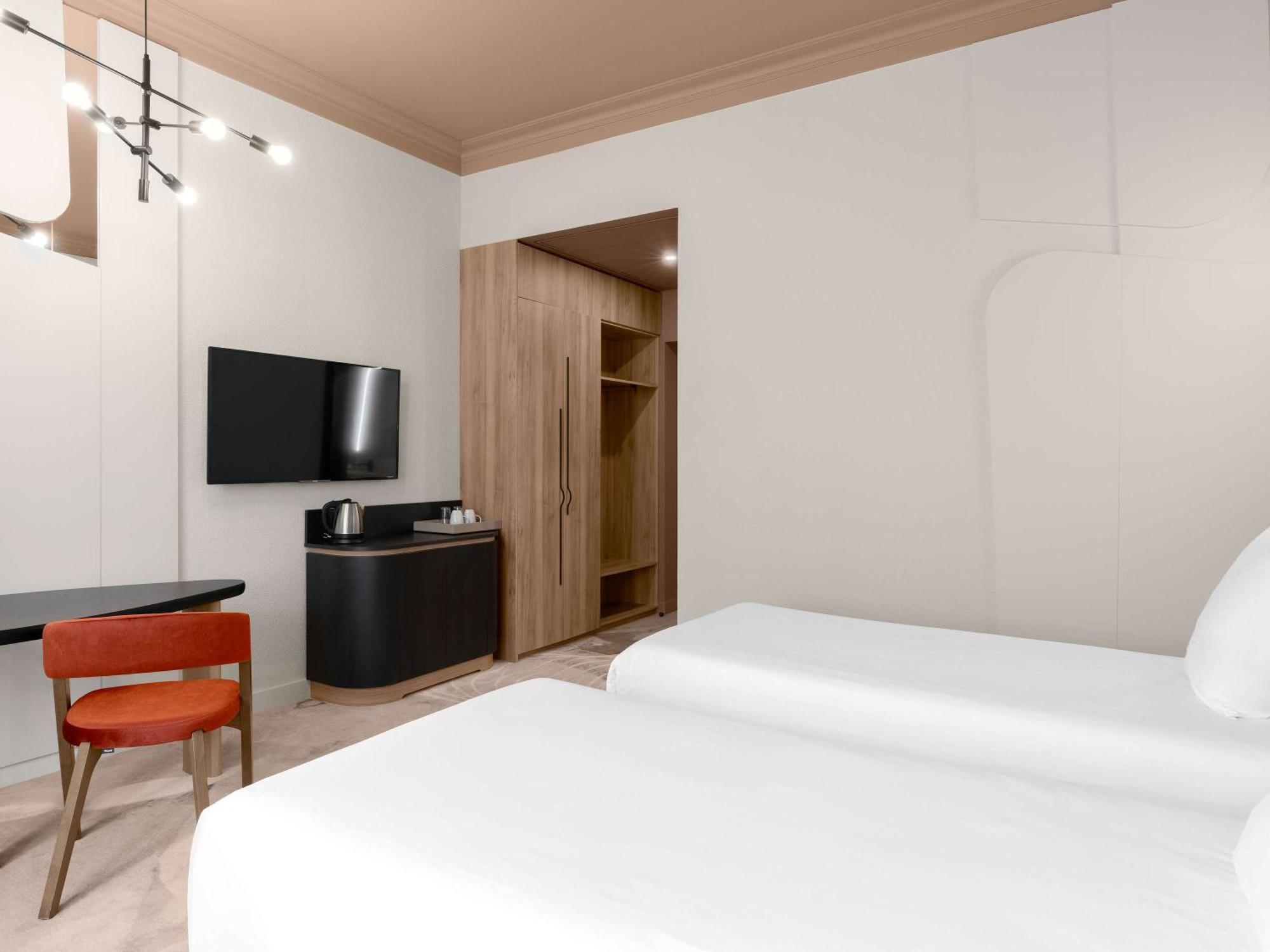 Moevenpick Hotel Budapest Centre Esterno foto