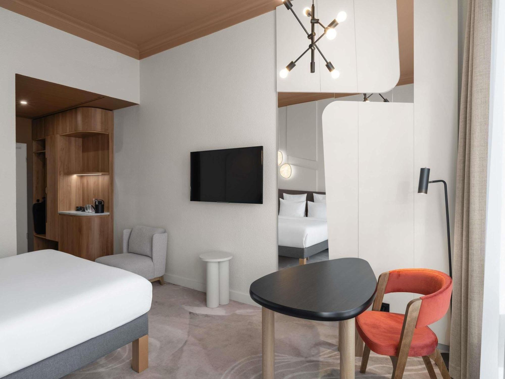 Moevenpick Hotel Budapest Centre Esterno foto