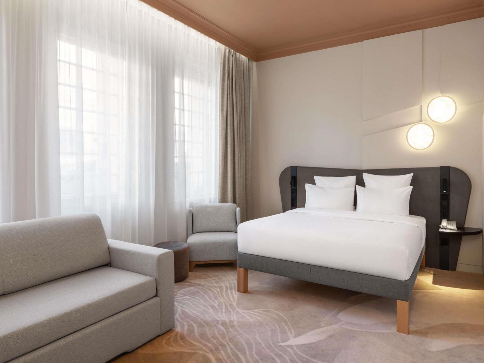 Moevenpick Hotel Budapest Centre Esterno foto