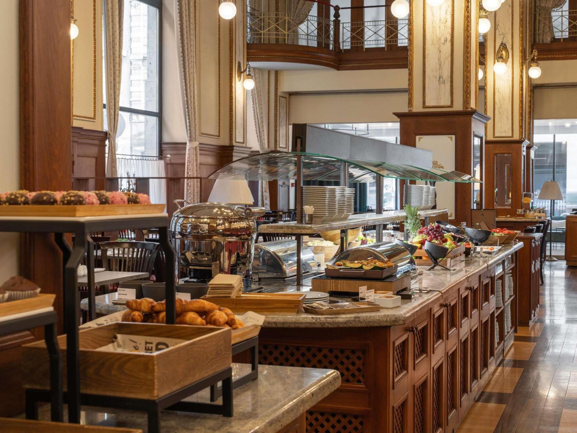 Moevenpick Hotel Budapest Centre Esterno foto