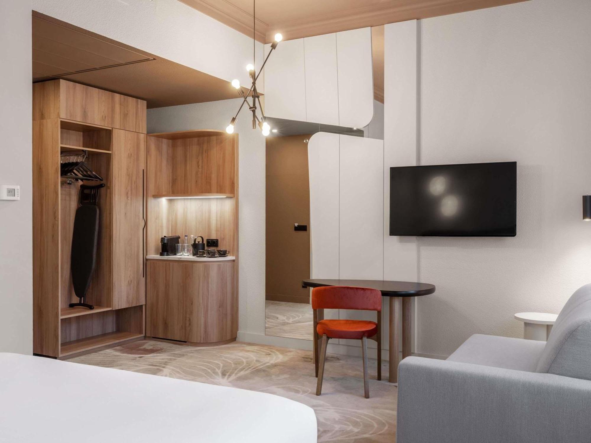 Moevenpick Hotel Budapest Centre Esterno foto