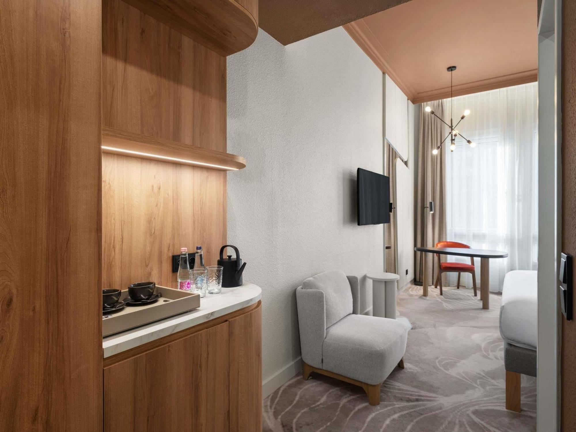 Moevenpick Hotel Budapest Centre Esterno foto